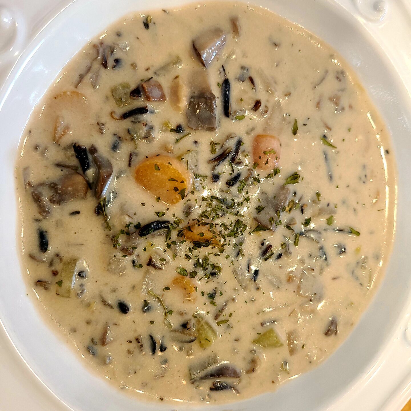 Creamy-Wild-rice-and-mushroom-soup